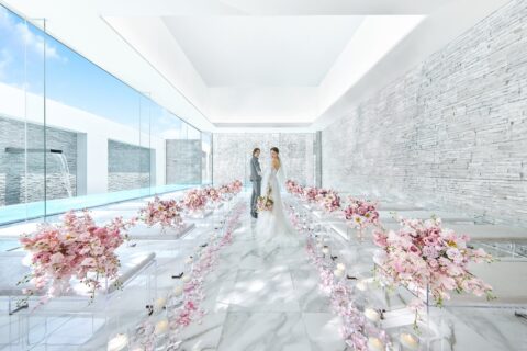 3/14 (土)【10大特典＆1万円ギフト】光と水のチャペル×ドレス×3.5万試食付きフェア《挙式料全額プレゼント》