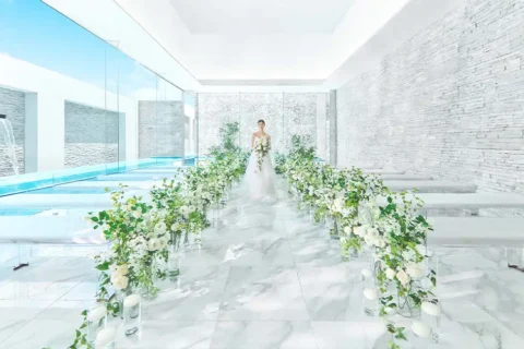 12/6（土）ギフト1万＆10大特典【花嫁絶賛】美しいチャペル×試食×特典×ドレス！SPフェア