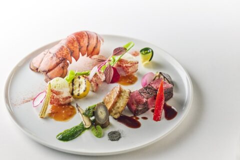 3/22 (日)【料理重視の方へ】口コミで高評価！とろける特選牛・フォアグラ・オマール海老試食《挙式料全額OFF》